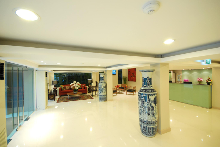 Public Area 2, Bangkok Loft Inn, Khlong San