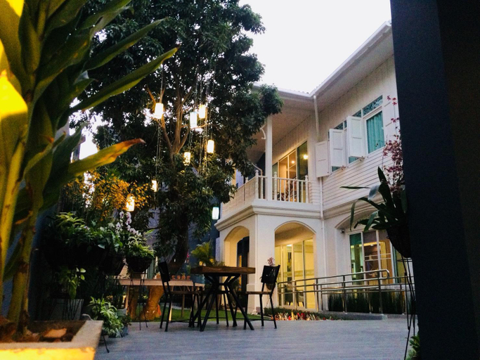 Exterior & Views 2, Lana Beds and Spaces - Hostel, Muang Chiang Mai