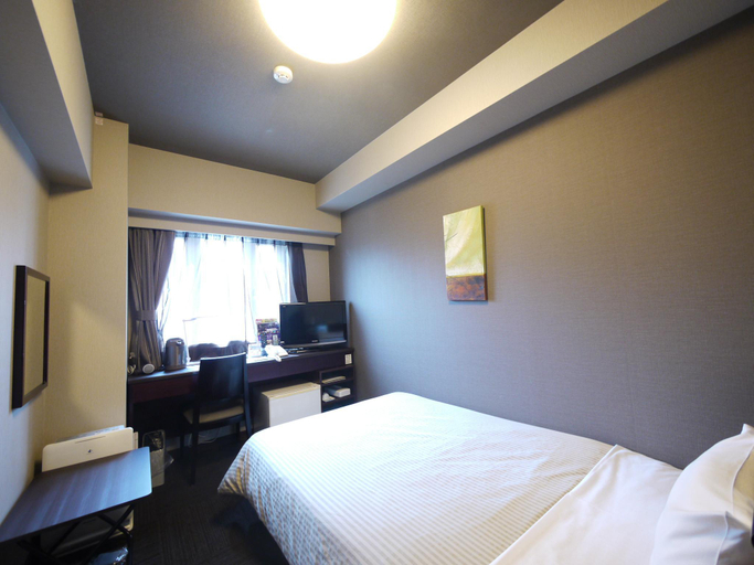 Bedroom, Hotel Route-Inn Chiba, Chiba