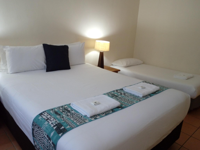 Bedroom 3, Lake Central Cairns, Cairns