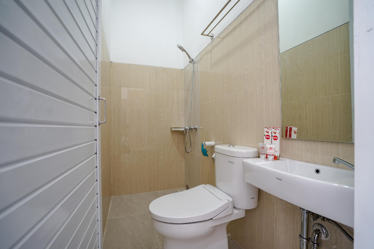 Bathroom, Sugoi Kost, Palembang
