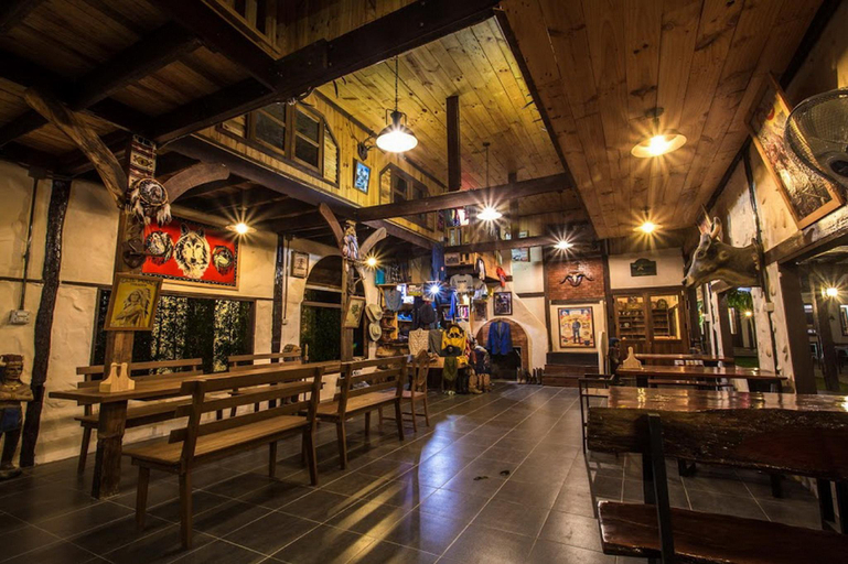 Public Area, 60s Town, Hua Hin