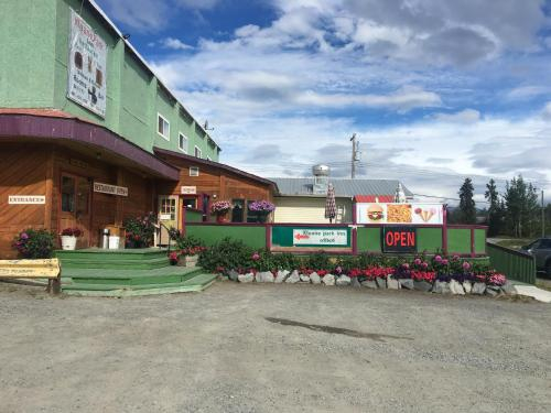 Kluane Park Inn, Yukon