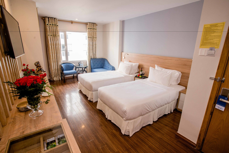 Joviale Hotel, Quận 1