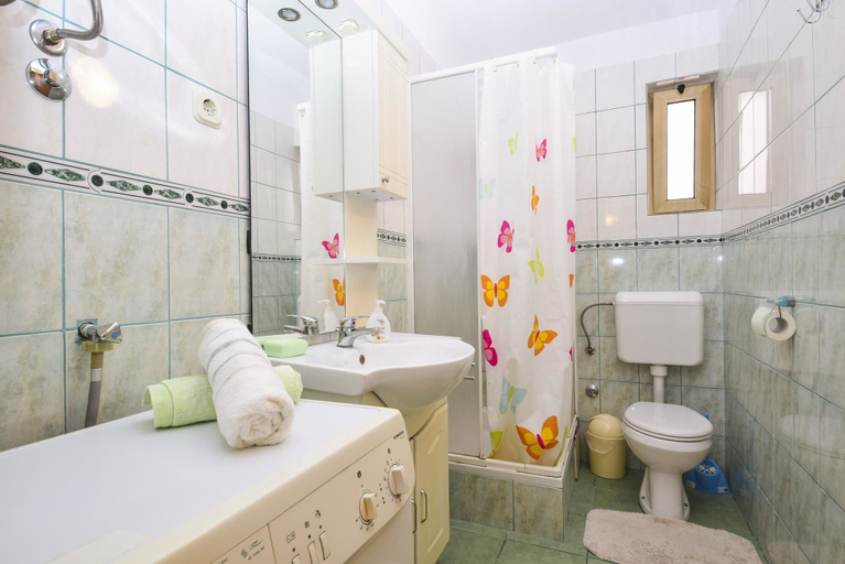Bathroom 5, Apartments Duje Zadar, Zadar