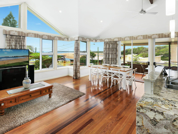 Public Area, Oceanview, Coffs Harbour - Pt A