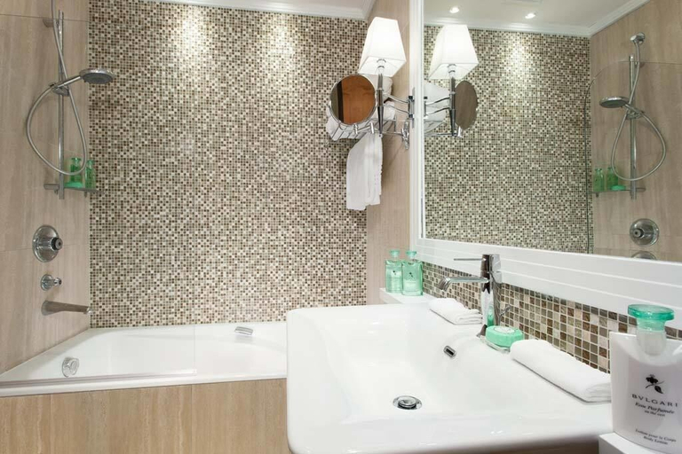 Bathroom 4, Orient Express La Minerva, Rome