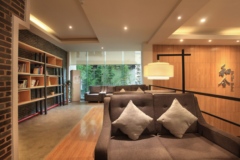 Public Area, GuiLin HeShe Hotel, Guilin
