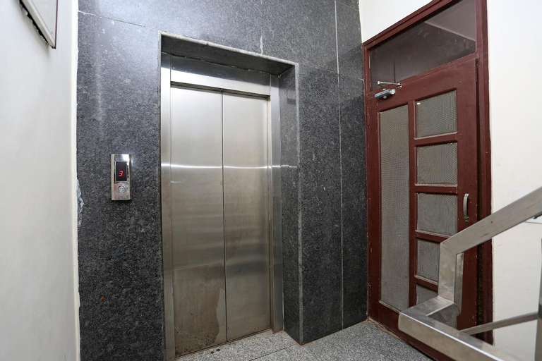 OYO 5258 MR Residency, Gurgaon