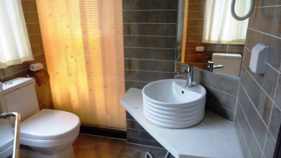 Bathroom 3, Jiali Inn Width Alley Branch, Chengdu