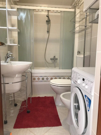 Bathroom 3, Villa Betiga, Bale