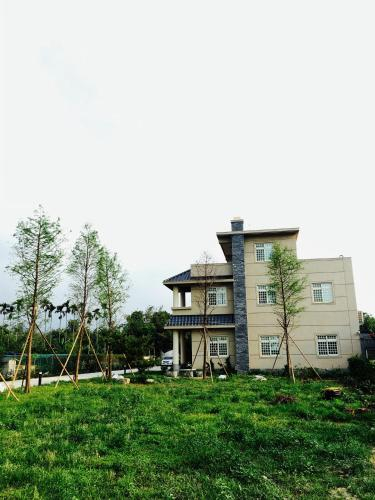 Dilly Dally B&B, Yulin