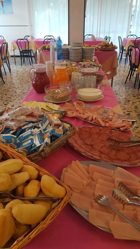 Food & Drinks 5, Hotel Laika, Rimini