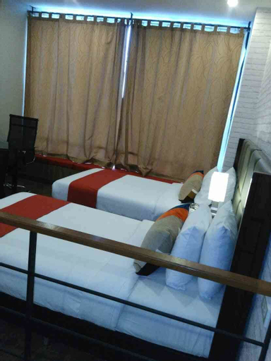 Ratchada Point Hotel, Huai Kwang