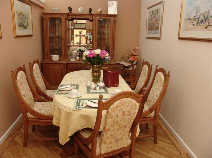Others 5, Leeward House, Hampshire