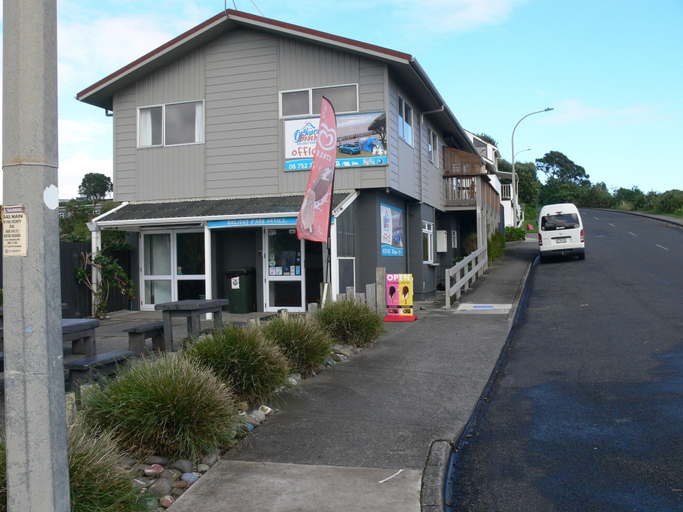 Exterior & Views 2, Oakura Beach Holiday Park, New Plymouth