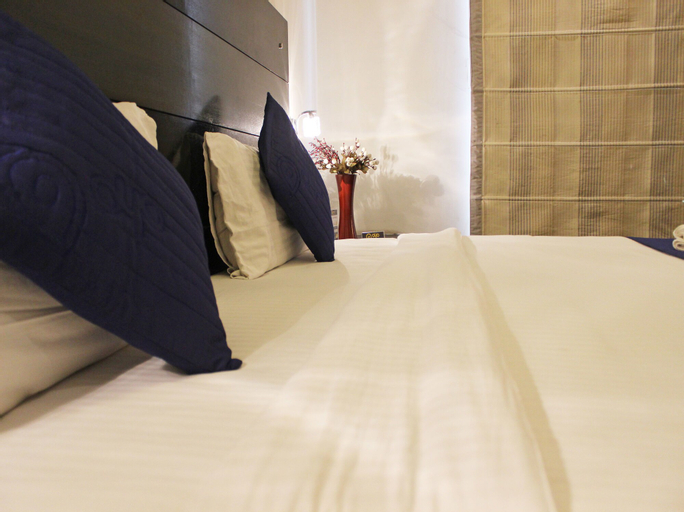 OYO 605 Hotel Camria, Gurgaon