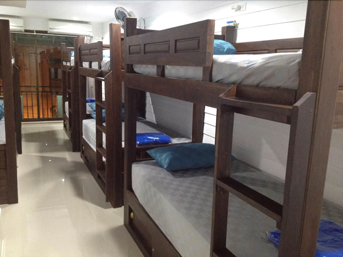 Bedroom 3, Back Home Backpackers - Hostel, Phra Nakhon