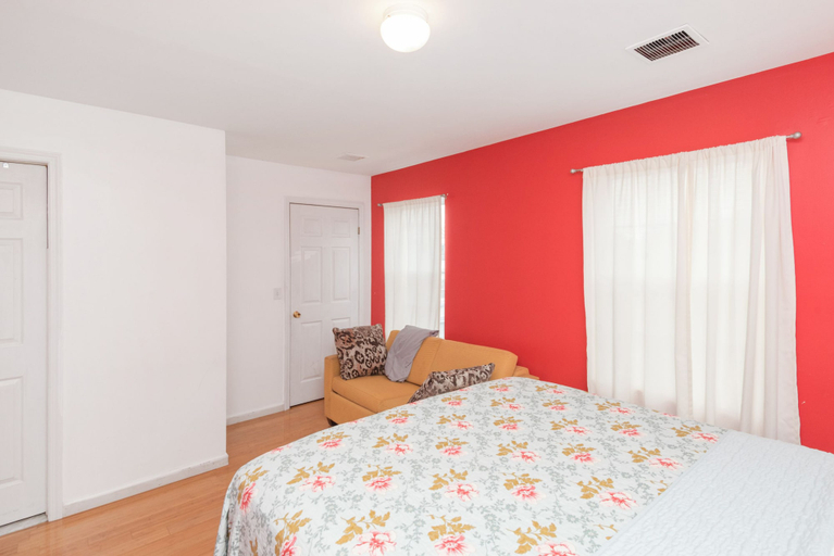 Bedroom 3, Racpanos Modern Stay on Union Street, Jersey City