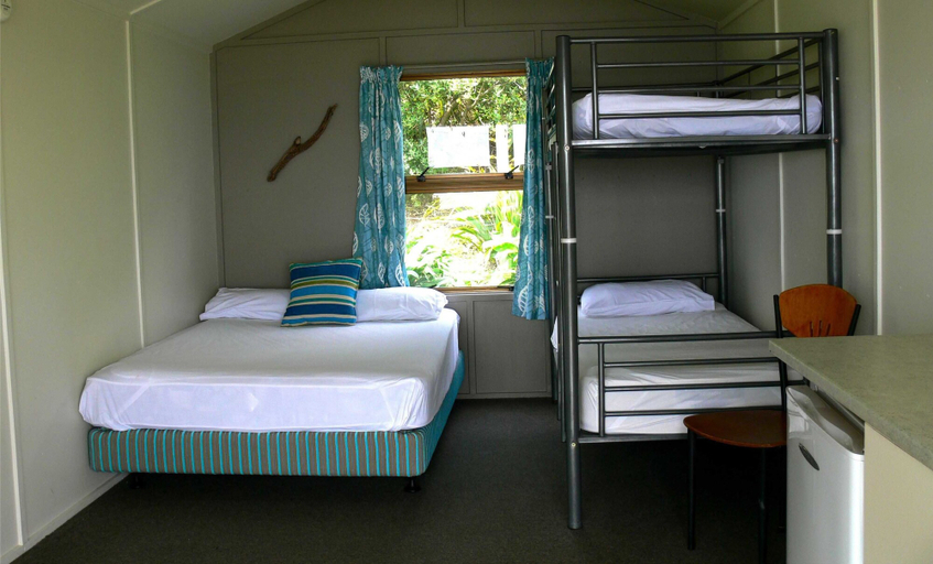 Bedroom 3, Oakura Beach Holiday Park, New Plymouth