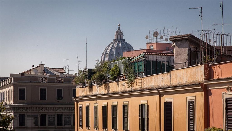 Exterior & Views 2, Rental In Rome Otranto Relax Apartment, Roma