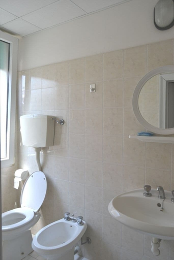 Bathroom 4, Hotel Laika, Rimini