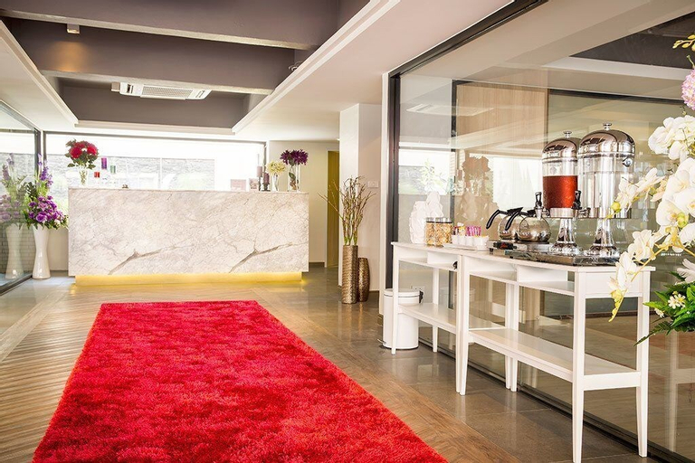 Ratchada Point Hotel, Huai Kwang