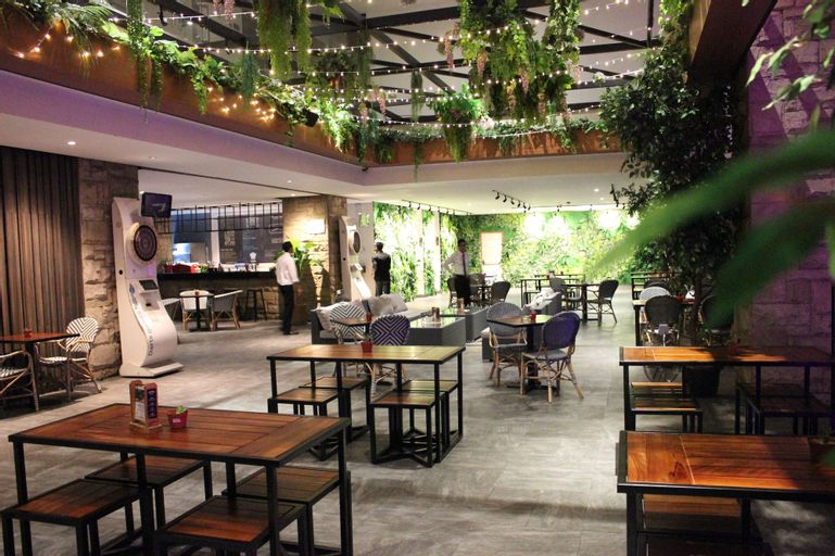 Swiss-Belinn Karawang, Karawang