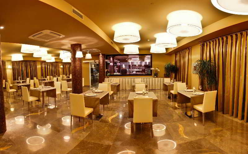 Public Area 4, Hotel Kristal Palace - Tonelli Hotels - Adult Friendly, Trento