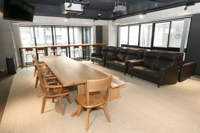 Public Area 2, Lightning Hotel, Taitō