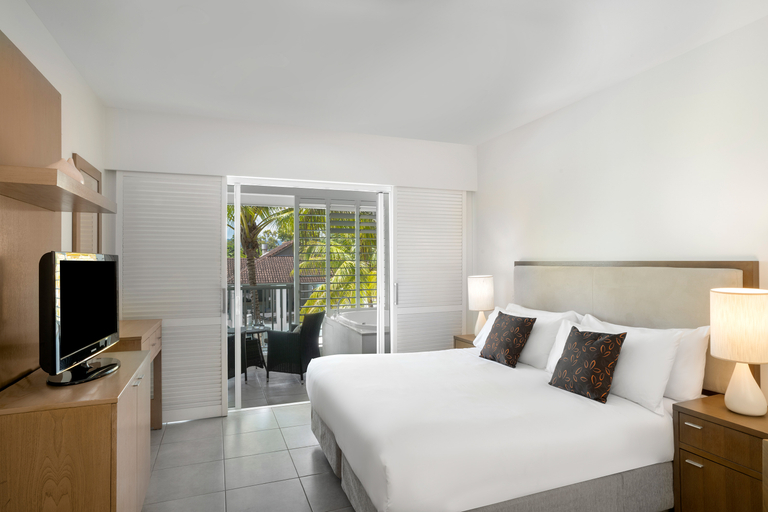 Bedroom 3, Peppers Beach Club Port Douglas, Douglas