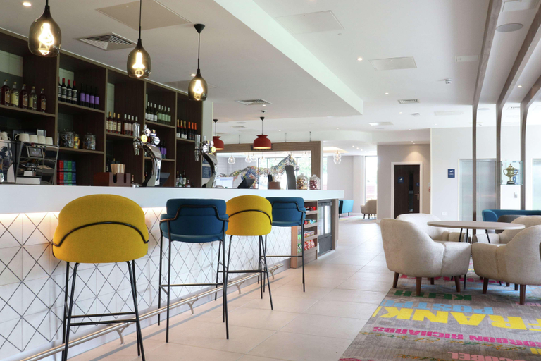 Food & Drinks 5, Hampton By Hilton Hamilton Park, South Lanarkshire