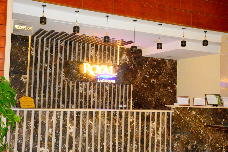 Public Area 4, Royal Lagoons Resort & Aqua Park Families and Couples Only, Al-Ghurdaqah
