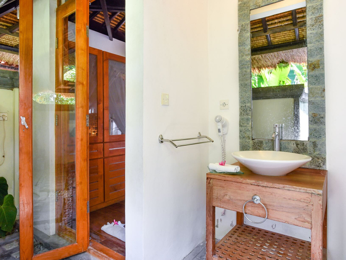 Bathroom 5, Ganesha Bali Coral Reef Villas, Buleleng