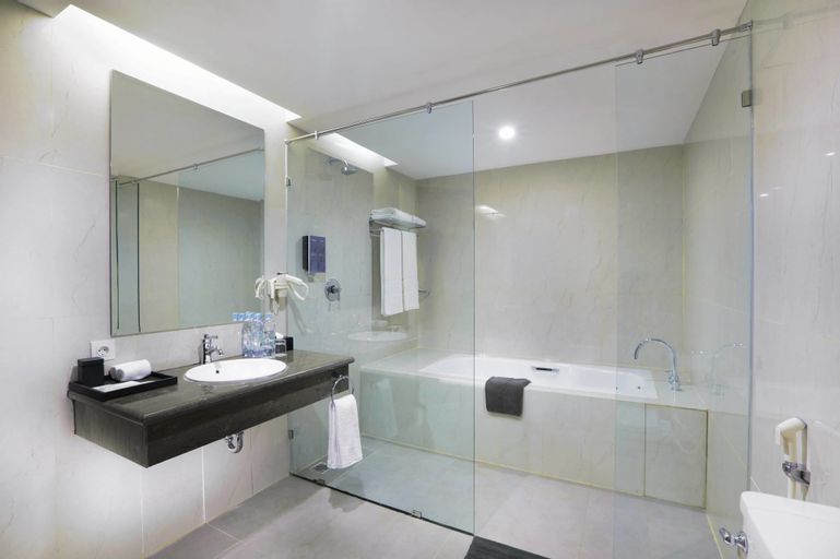 Harper Perintis Makassar by ASTON, Makassar
