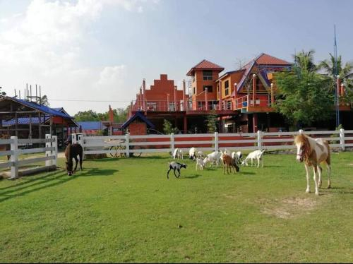 Dome Ing Prao Cowboy Home-stay, Muang Maha Sarakam