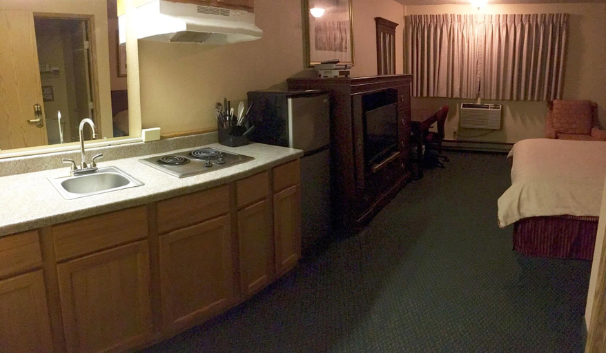 Others 5, Midway Inn Brementon, Kitsap