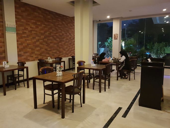 N2 Hotel Gunung Sahari, Central Jakarta