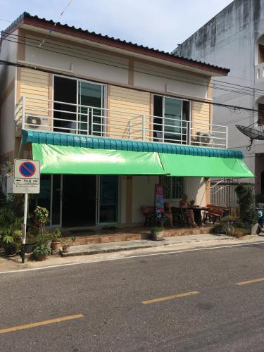 Y&N House, Muang Prachuap Khiri Khan