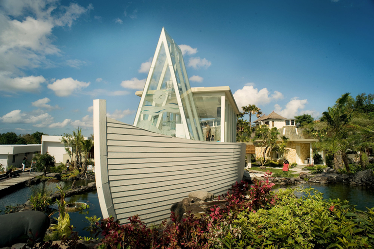 Noah Villa & Chapel, Badung