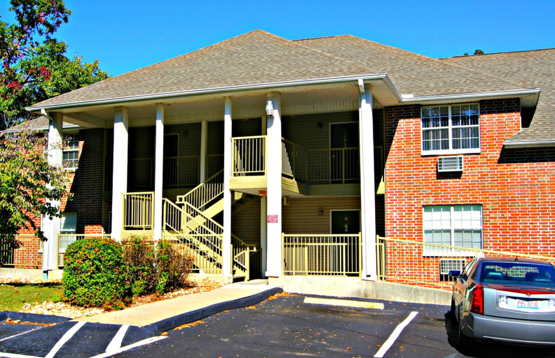 Exterior & Views 2, Branson Nightly Condos, Taney