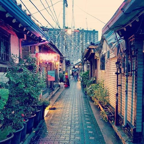 Studio in central Seoul, Jongno