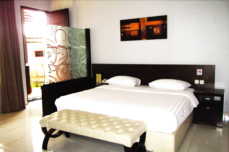 Bedroom 2, SINDHA HOTEL, Manggarai