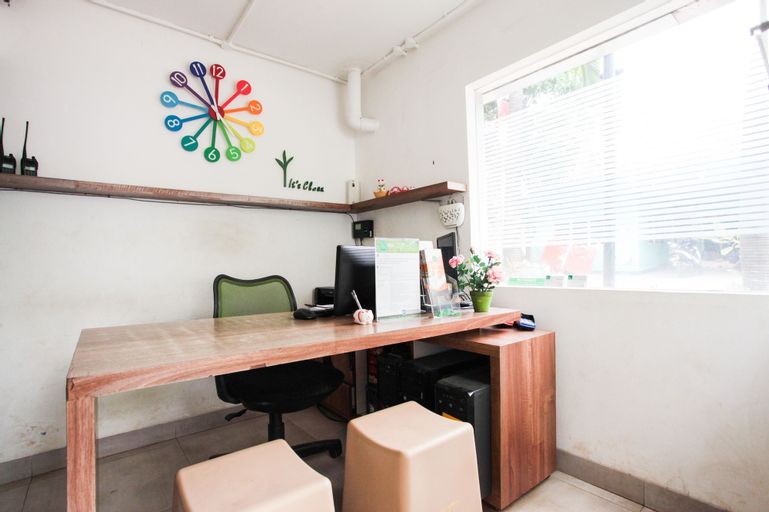 LeGreen Suite Poso, Central Jakarta