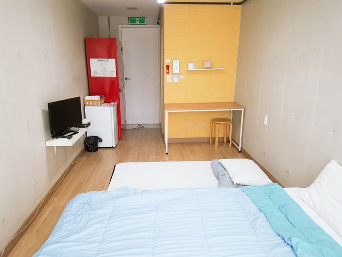 Bedroom 2, Atelier Guesthouse, Suncheon