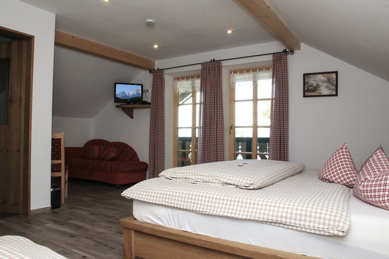 Bedroom 3, Berggasthof Pechhausl, Berchtesgadener Land