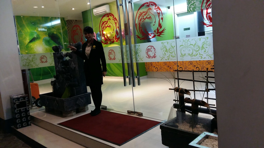 Hotel Dragon Inn Kemayoran, Central Jakarta