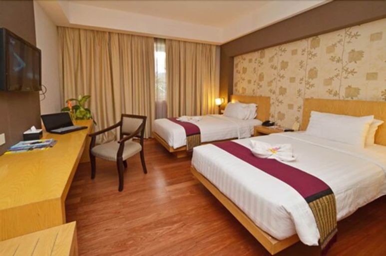 The Axana Hotel Padang, Padang