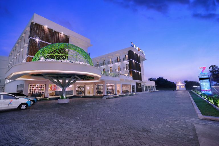D'MAX Hotel and Convention Lombok, Lombok