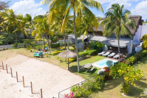 Villa Caro's Beachfront,